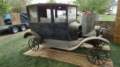 1920 Ford Model T Center Door Sedan @ Pre-war cars for sale