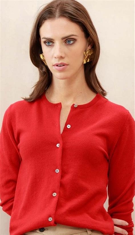 Pin By Ad On Rebecas Casual Cardigans Red Cardigan Feminine Look