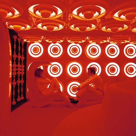 Verner Panton Experience It All Interior Futurista Design De Interiores Retro Decoração