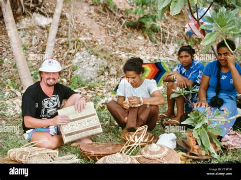 Basket Weaving Vavau Tonga Stock Photo Alamy