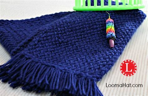 Loom Knit Scarf for Beginners - LoomaHat.com