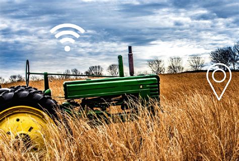 Smart Farming in 2023: How IoT and RTLS Are Changing Agriculture