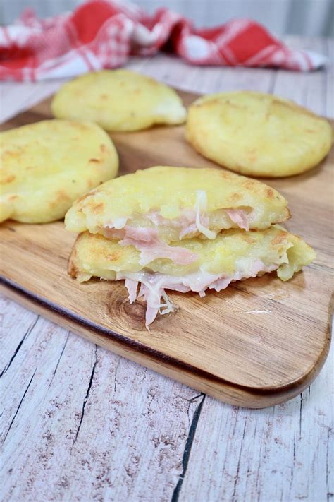 Medaglioni Di Patate Con Prosciutto E Formaggio In Friggitrice Ad Aria