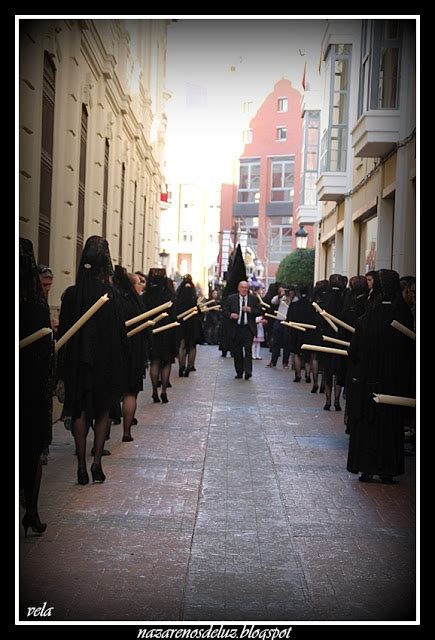 Nazarenos De Luz Las Madres Carmelitas Y La Cofrad A Del Carmen