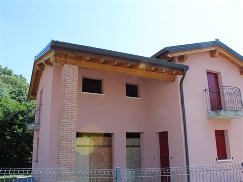 Vendita Villa bifamiliare Bassano del Grappa Nuova 288 m² rif 95122836