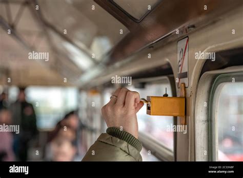 Dispositif De Billet De Transport En Commun Banque De Photographies Et