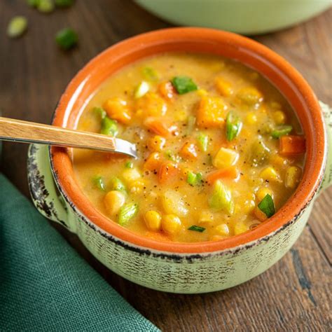 Creamy Vegan Vegetable Chowder Slimming Eats