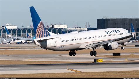 N United Airlines Boeing Er Wl Photo By Mingfei S Id