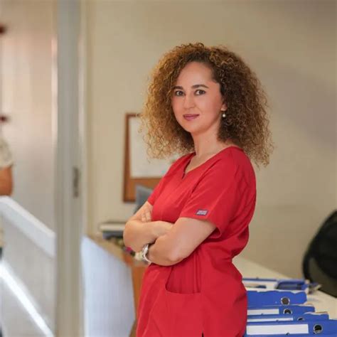 Op Dr Ebru Ünal İstanbul Kadın Hastalıkları ve Doğum Randevu Al