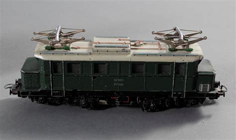 2 Märklin Loks mit 3 Waggons Badisches Auktionshaus