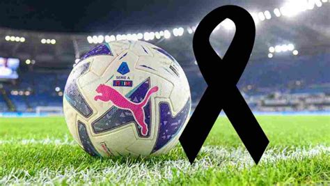 Partita Di Calcio Finisce In Tragedia Muore Davanti Agli Amici