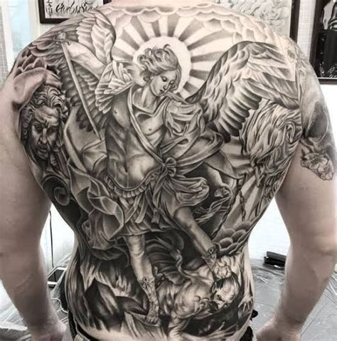 Pin by Fernando Ramírez on Tatuajes Chingones De Arte St michael