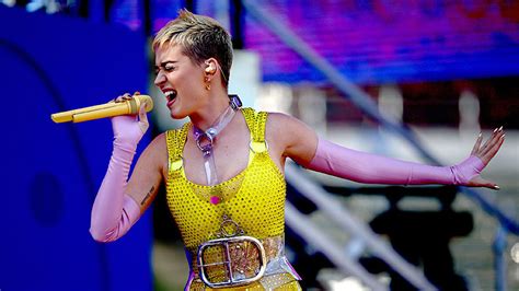 Katy Perry Confirma El T Tulo De Su Nuevo Lbum Y Anuncia Gira Por