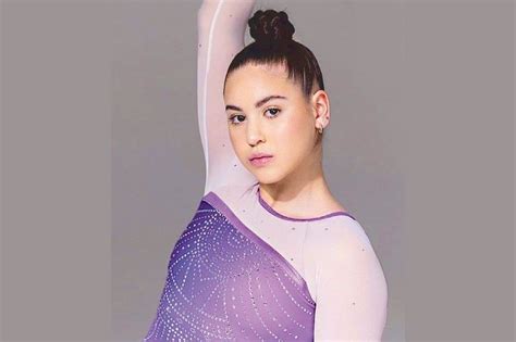 Jung Ruivivar Stays In Hunt Philstar