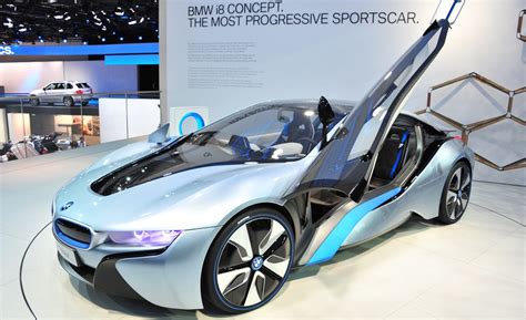 Bmw I8 Concept Official Photos And Info News Car And Driver