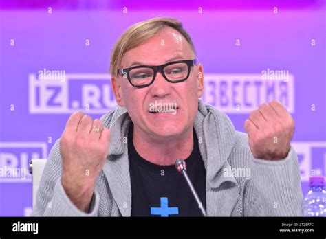 Press conference of director Yuri Grymov and actors of the Modern ...
