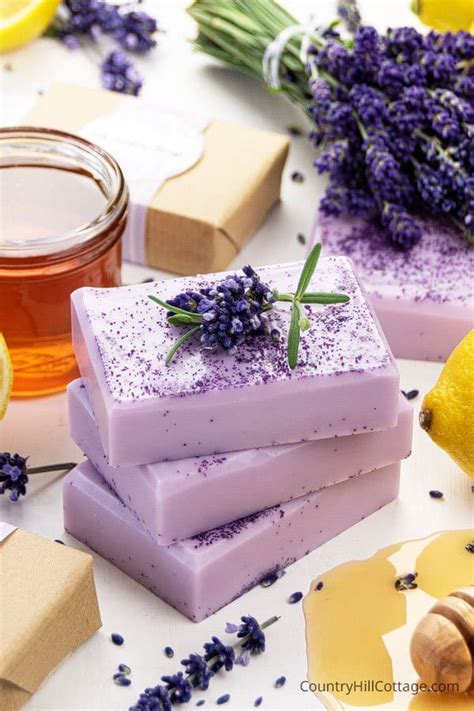 Honey Lemon Lavender Soap Recipe {with Printable Labels}