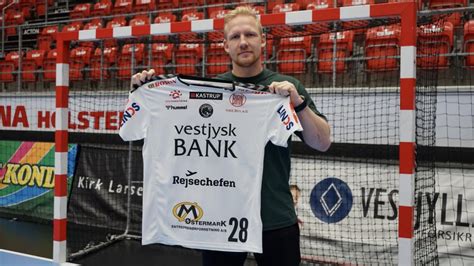 Tth Holstebro Skriver Kontrakt Med Norsk Landsholdsfl J