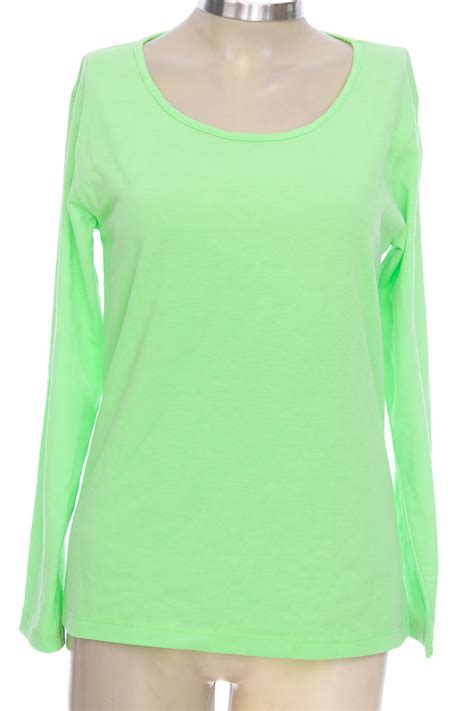 Top Camiseta Color Verde Evaki Closeando