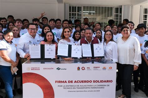 MARA LEZAMA IMPULSA EDUCACIÓN NUEVAS AULAS EN CONALEP CHETUMAL