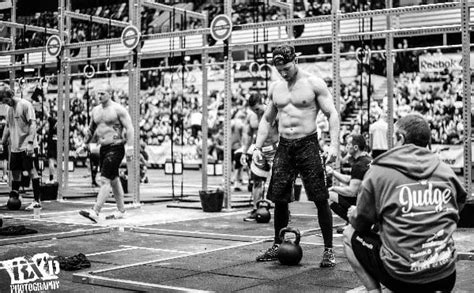 5 Reasons Why You Should Do Crossfit Boxrox