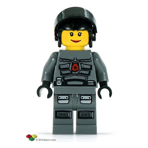 LEGO Space Police 3 Officer 9 Minifigure Inventory | Brick Owl - LEGO ...