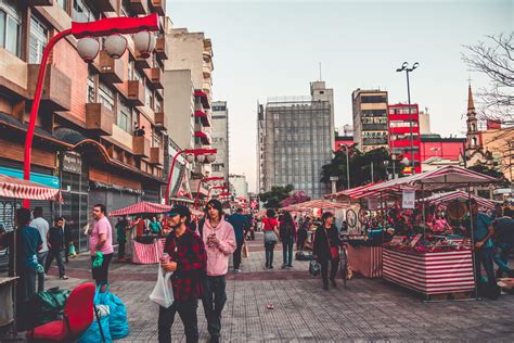 Feira da Liberdade tradição e cultura oriental em SP BLOG Lello