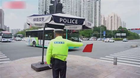 深圳交警大长腿 图库 五毛网