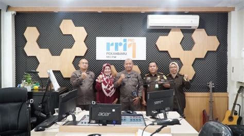 Wakil Kepala Kejaksaan Tinggi Riau Menjadi Narasumber Pada Kegiatan