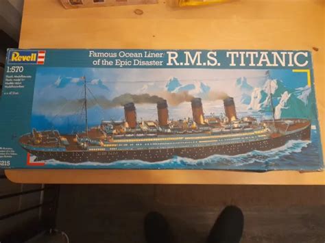 Revell Rms Titanic Ocean Liner Model Complete Boxed Scale