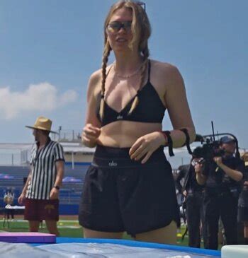 QTCinderella Nude Leaks OnlyFans TheFappening