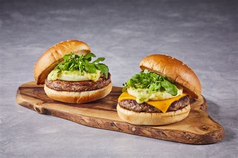 神戸牛バーガーの進化が止まらない！フレッシュネス史上最もアダルトな逸品が完成。 Freshness Burger フレッシュネスバーガー