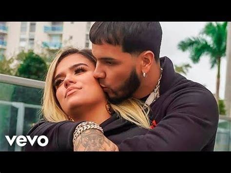 Anuel Aa Ft Karol G Dices Que Te Vas Fotos De Artistas Famosos