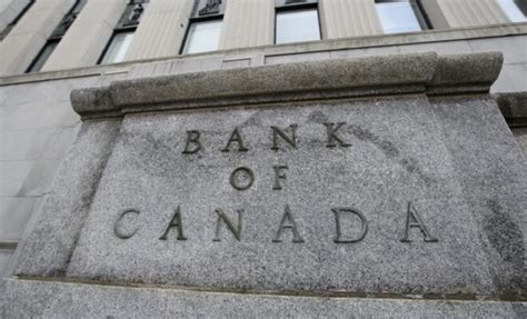 La Banque Du Canada Laisse Entrevoir Une Hausse Imminente Des Taux D