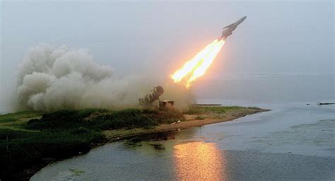 Russias New Hypersonic Missile Flies At Km H And It Cant Be