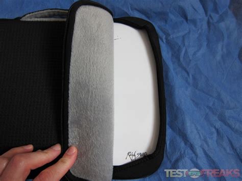 Review Of Speck Pixelsleeve 13” Laptop And Netbook Case Technogog