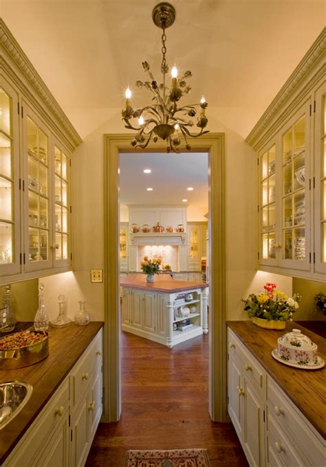 10 Butlers Pantry Ideas Town And Country Living