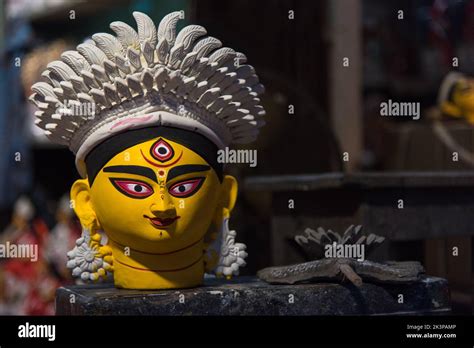 Durga Puja Decorated Pandal Hi Res Stock Photography And Images Alamy