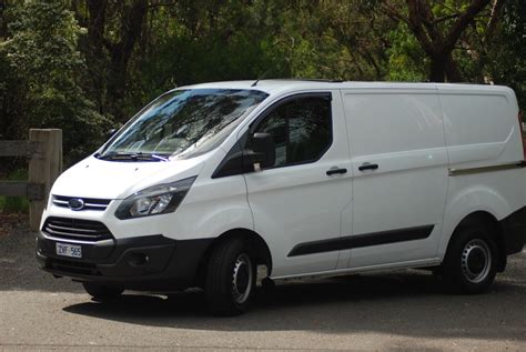 Review - 2015 Ford Transit Custom Review