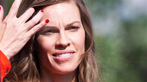 Hilary Swank Hat Sich In Schauspielpause Um Kranken Vater Gek Mmert