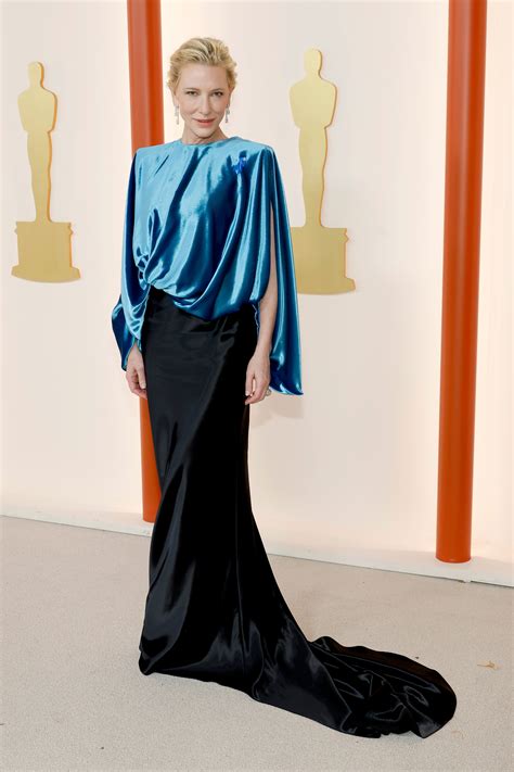 El Look De Cate Blanchett En Los Oscar 2023 O Cómo Recuperar Las Hombreras Sobre La Alfombra