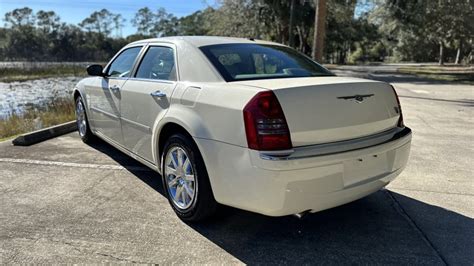 2007 Chrysler 300c Sedan For Sale At Auction Mecum Auctions