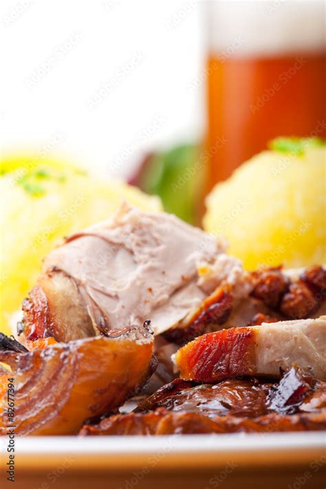 Bayerischer Schweinebraten Mit Kn Del Stock Photo Adobe Stock