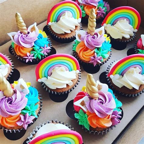 Rainbow Unicorn Cake Instagramcomamandacupcake Rainbow