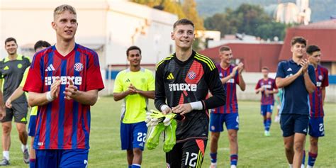 Slobodna Dalmacija Pripreme U Kiseljaku Mladi Hajdukovci Primili Gol