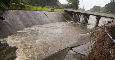 Baton Rouge needs more time to draft flood-fighting rules for ...