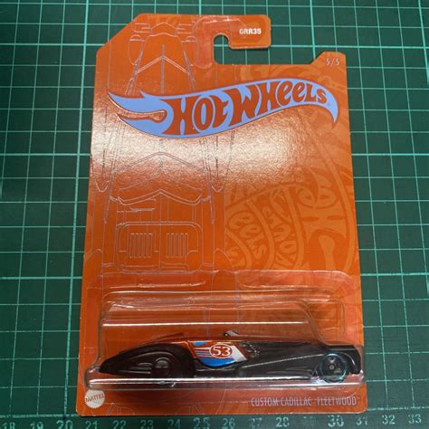 Yahooオークション ホットウィール Hot Wheels Custom Cadillac Fle