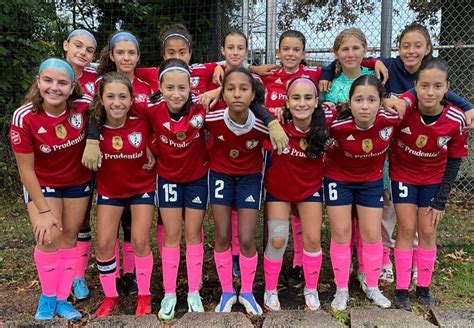 FUTEBOL JUVENIL Equipas Do Ironbound SC Voltaram A Competir