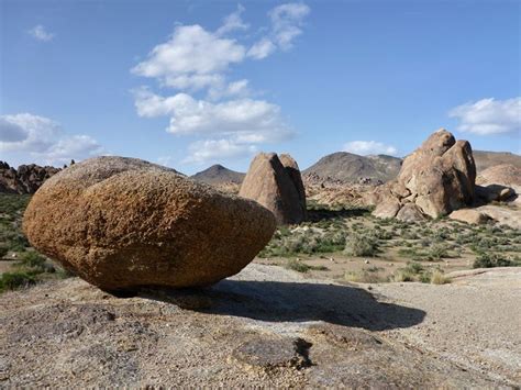 Isolated Boulder Bouldering California Sierra Nevada