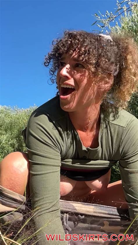 VibeWithMolly VibeWithMommy Nude Leaked Photos And Videos WildSkirts